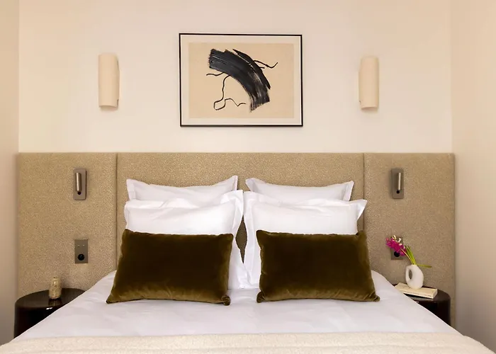 Harmony Collection Iii 3br 6p Opera Grevin París