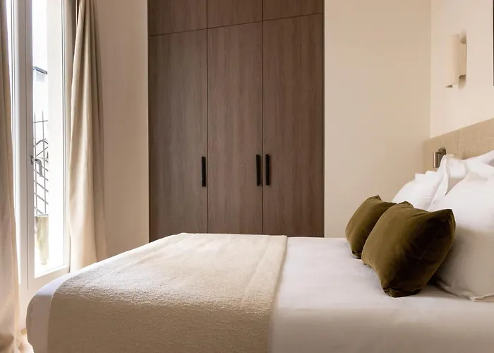 Harmony Collection Iii 3br 6p Opera Grevin